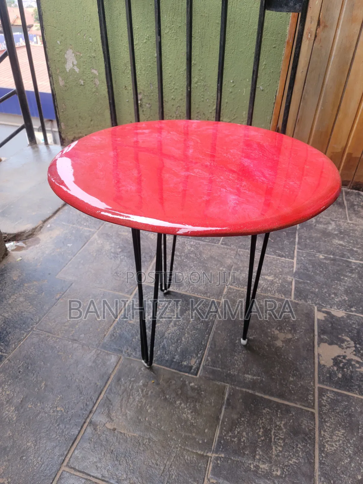 Epoxy Glowing Table