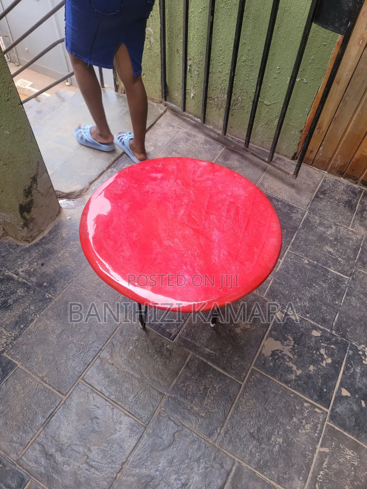 Epoxy Glowing Table