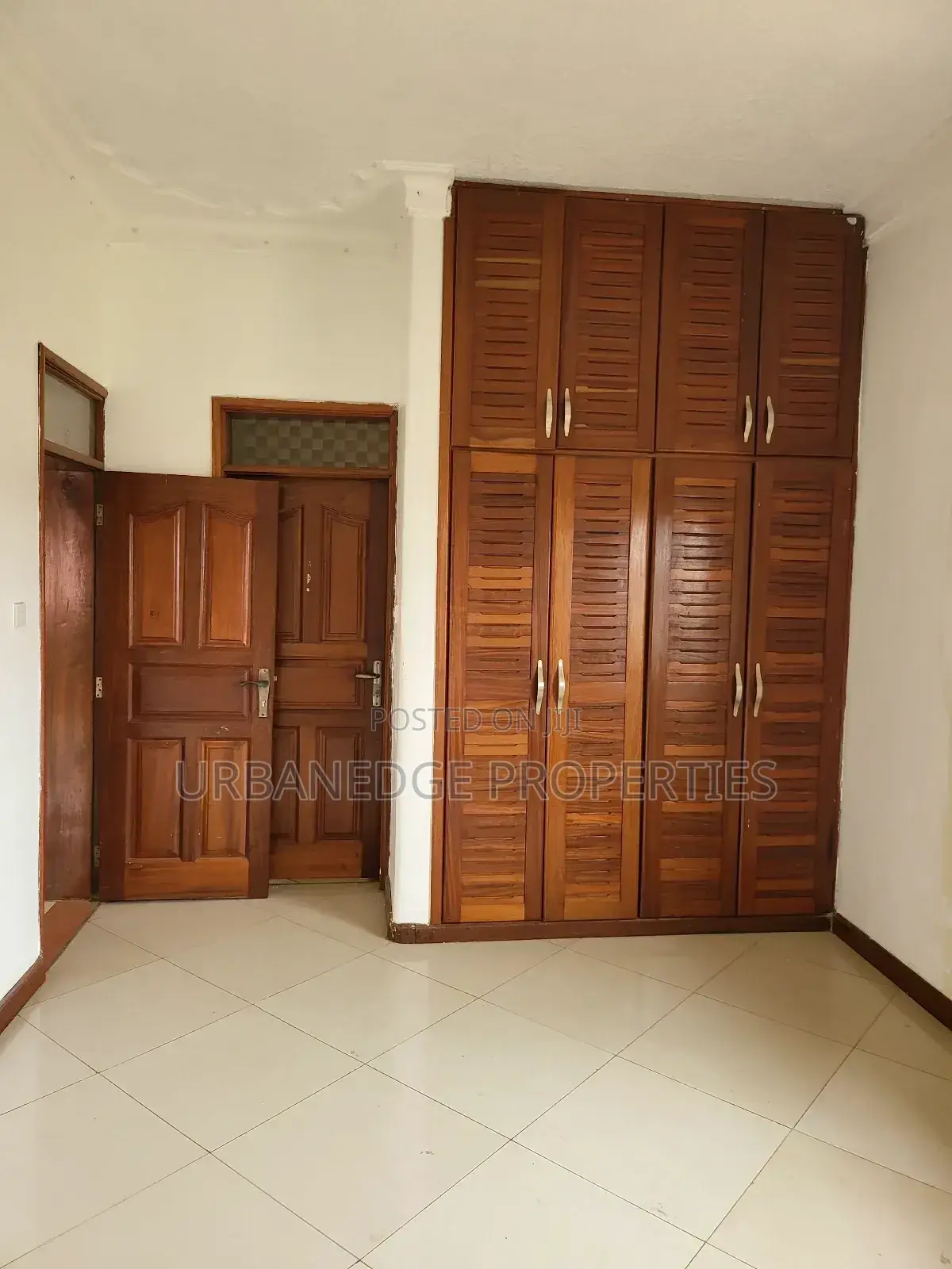 6bdrm Mansion in Makindye, Central Division for rent