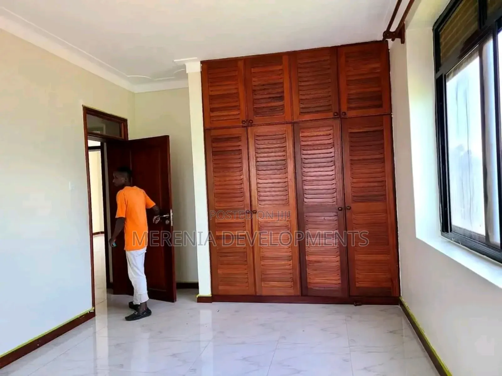 3bdrm Apartment in Bunga, Makindye for rent