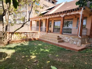 5bdrm House in Kansanga, Makindye for rent