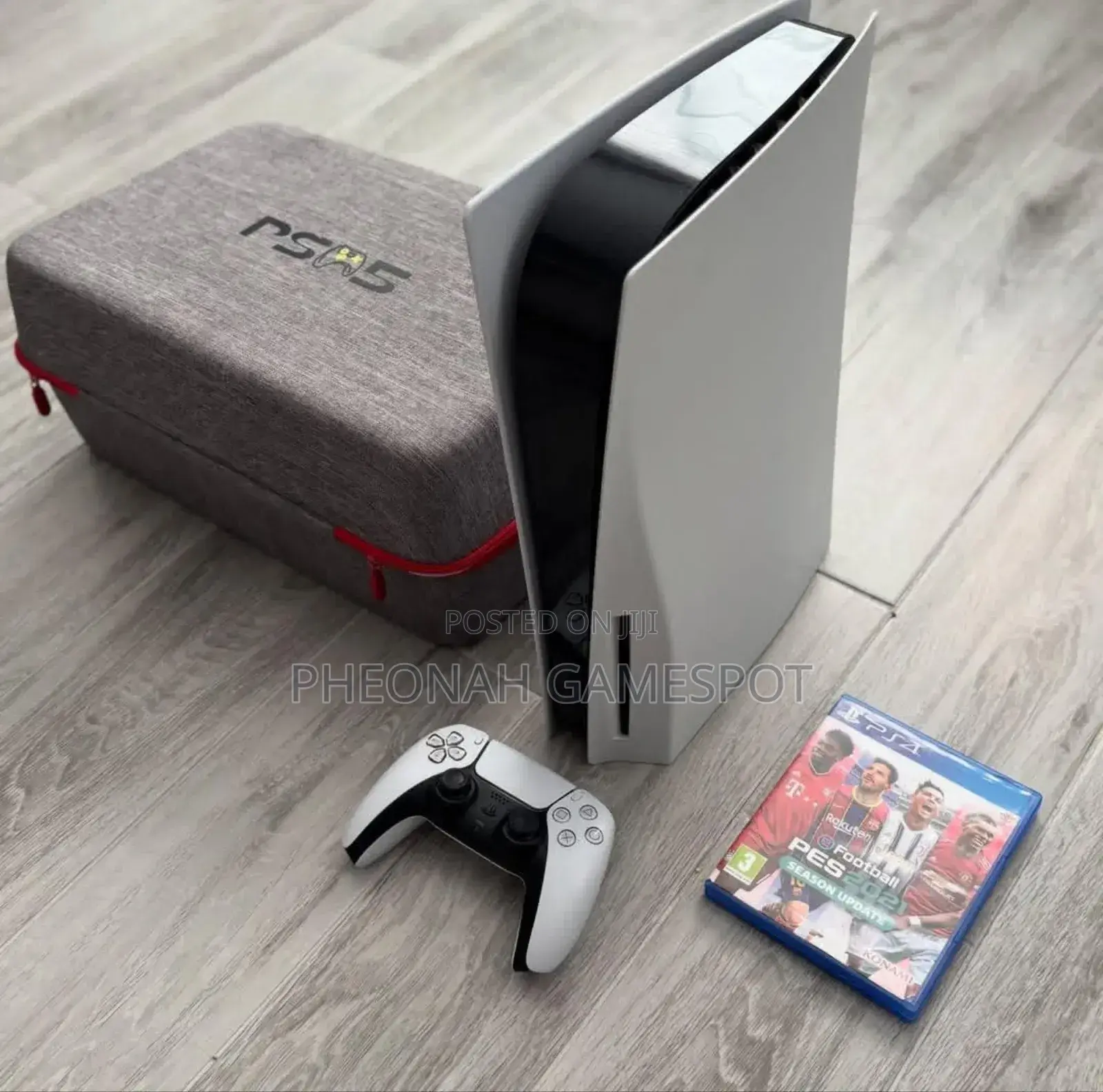 Fairly Used Playstation 5 Standard With Free Games and 2 Controllers