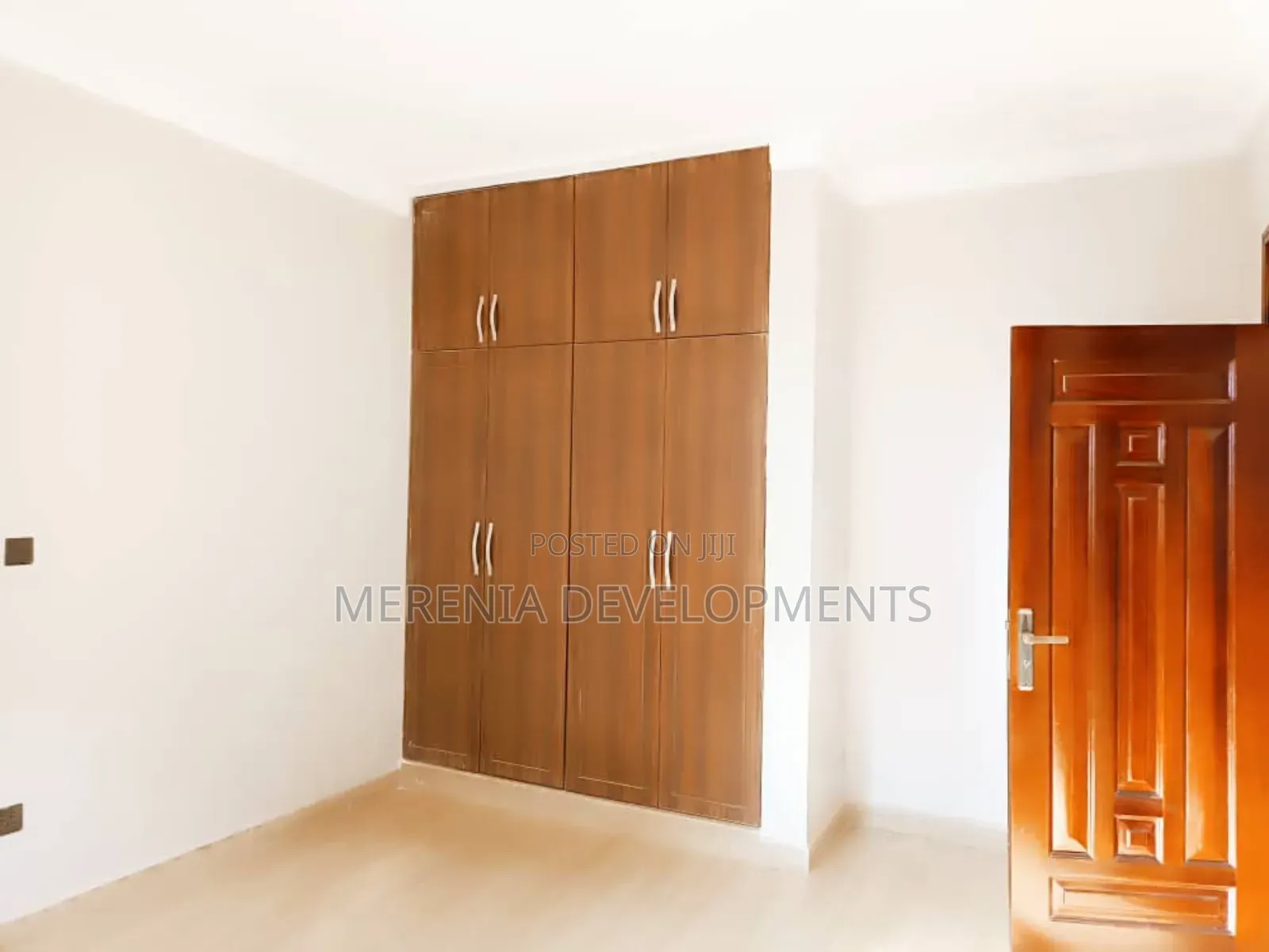 6bdrm House in Najerra, Kira for sale