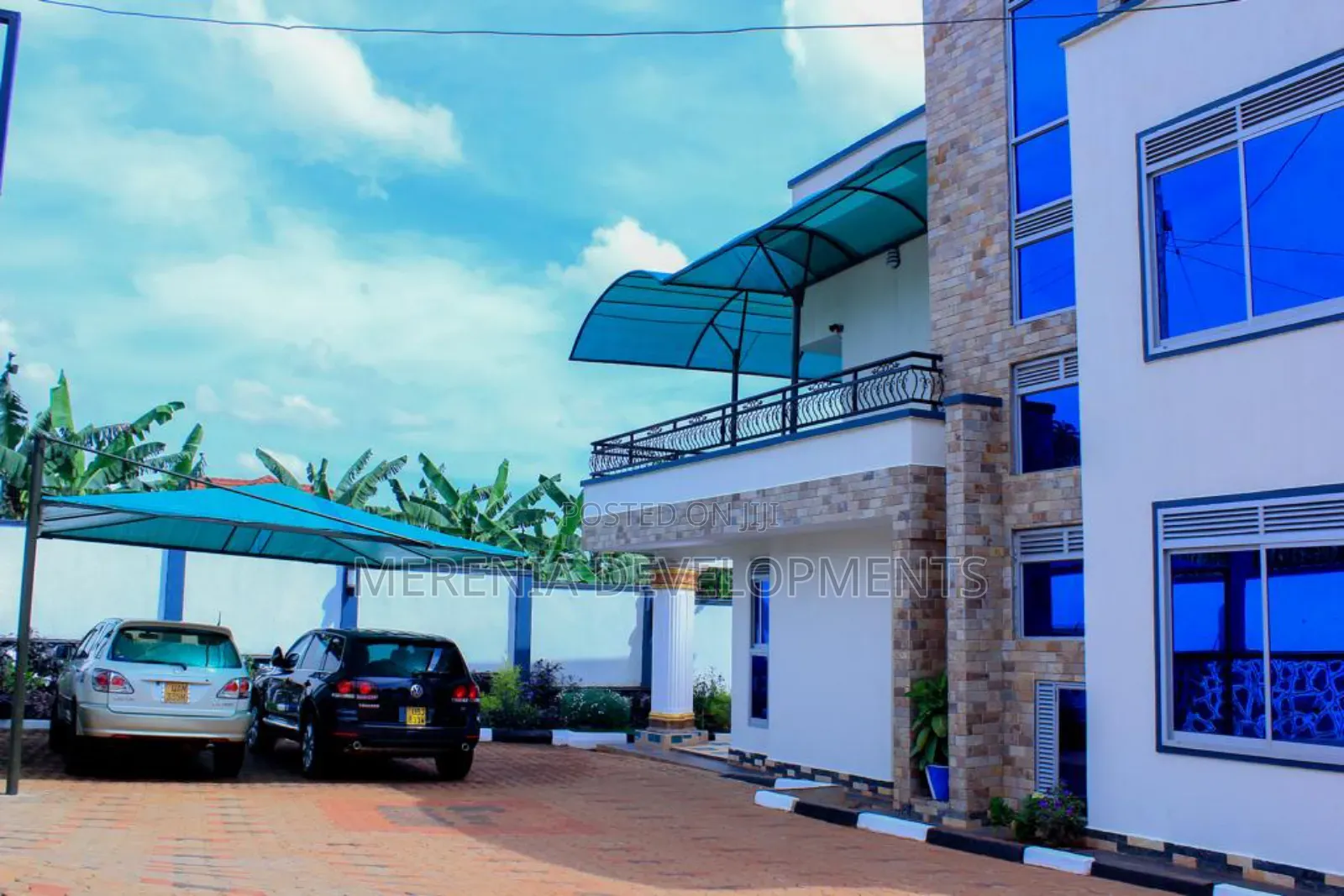 5bdrm House in Busabala, Wakiso / Wakiso for sale