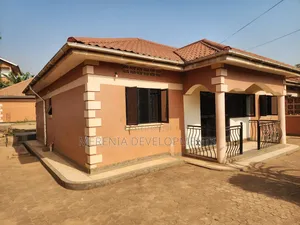 3bdrm House in Nsambya, Makindye for rent