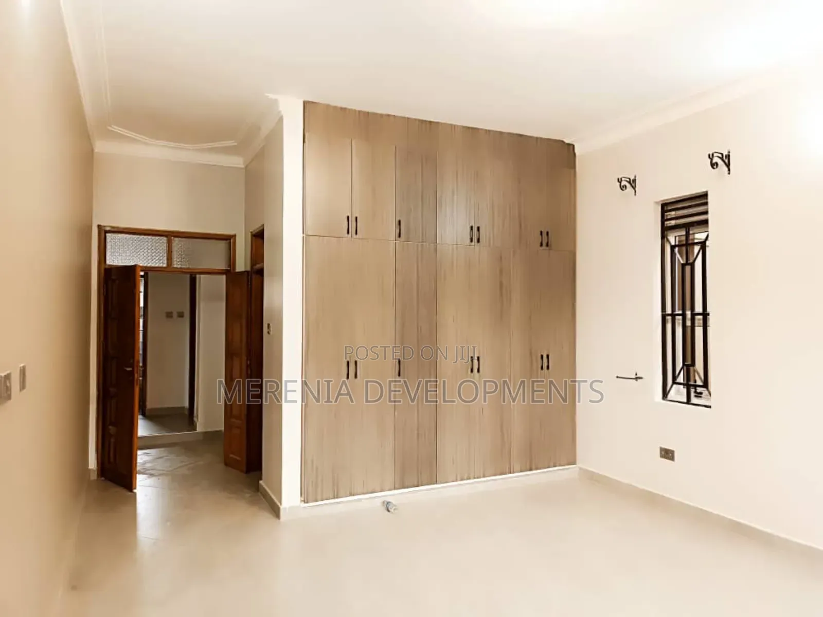 5bdrm House in Kira for sale