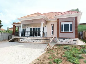 4bdrm House in Kira for sale