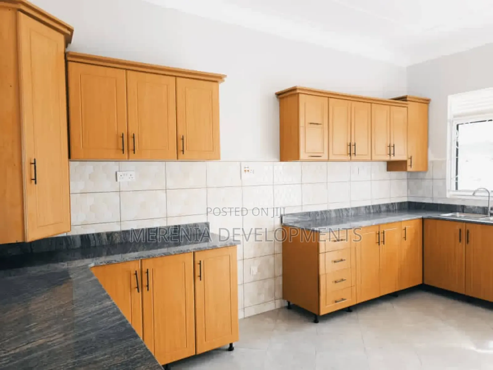 4bdrm House in Kira for sale