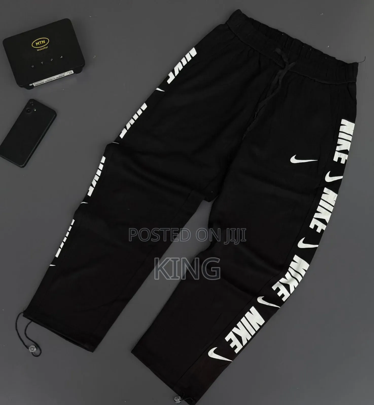 Nike Sportswear Repeat Fleece Joggers