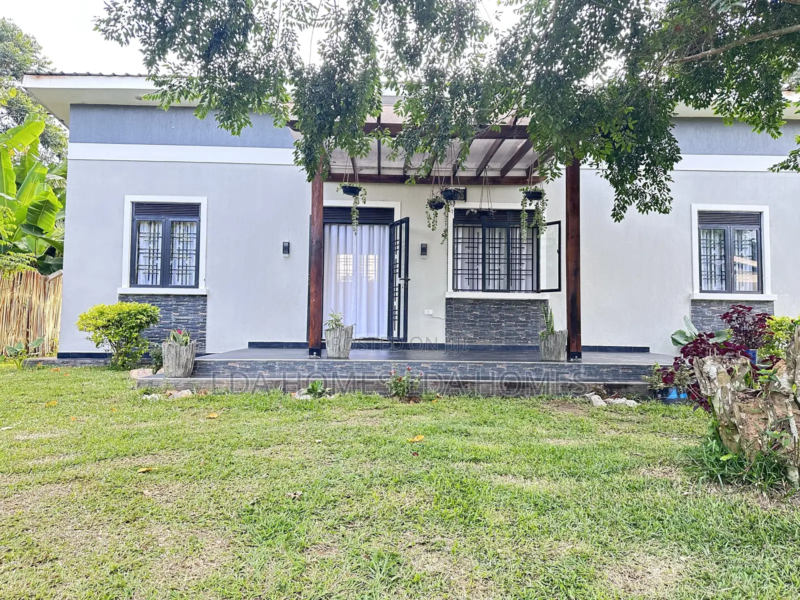 Furnished 2bdrm Bungalow in Eda Homes Airbnb, Kasanje for rent