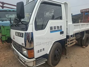 Mitsubishi Canter Dumper