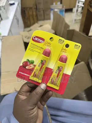 Carmex Daily Lip Care Balm