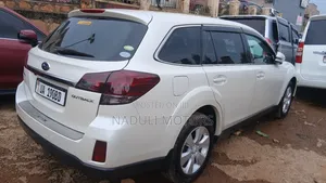 Subaru Legacy 2015 White