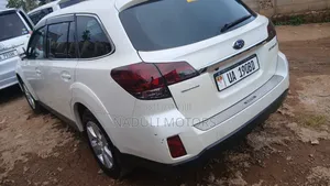 Subaru Legacy 2015 White