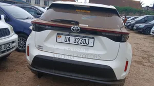 Toyota Yaris Cross 2021 White