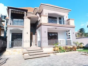 5bdrm Mansion in Kyanja, Kawempe for sale