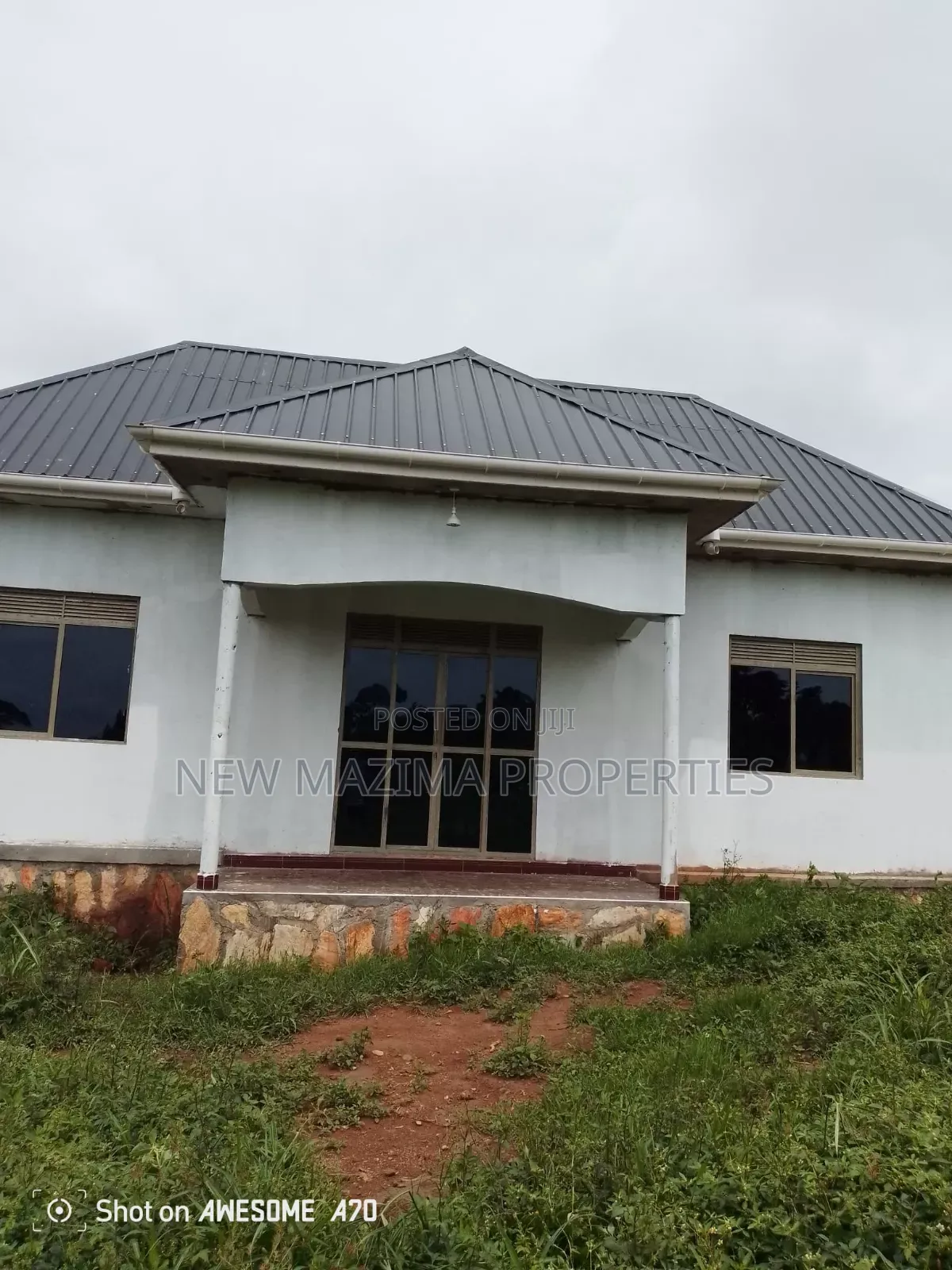 2bdrm House in Matuga Sanga, Central Division for sale
