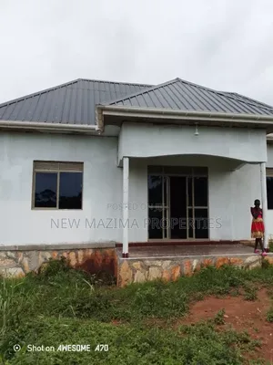 2bdrm House in Matuga Sanga, Central Division for sale