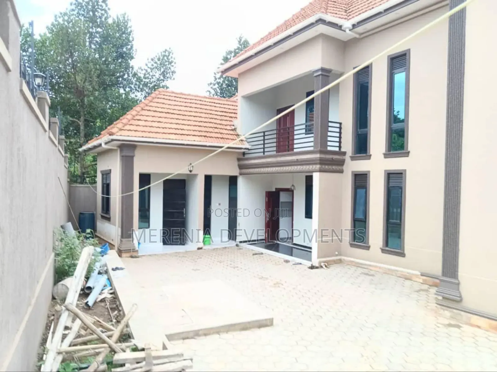 6bdrm House in Kasangati, Wakiso / Wakiso for sale