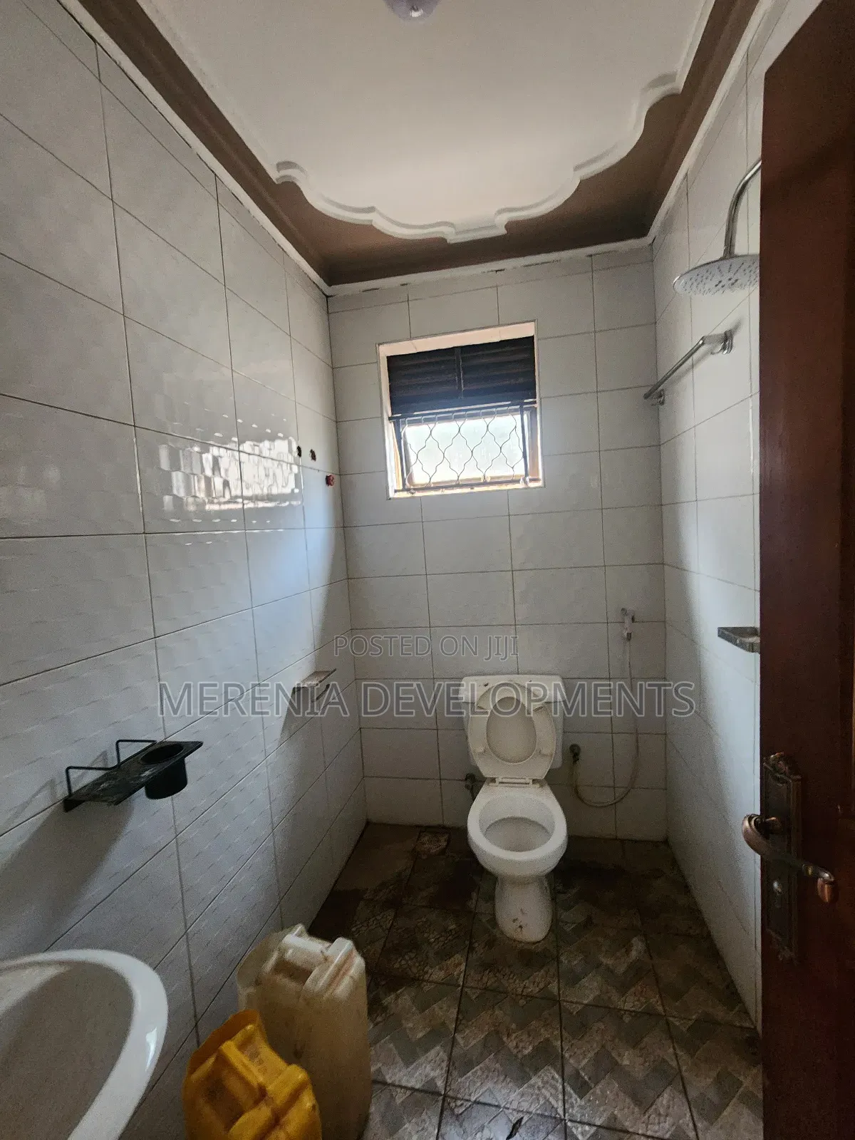 2bdrm Apartment in Salaama Road, Makindye for rent
