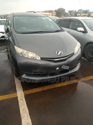 Toyota Wish 2014 Gray