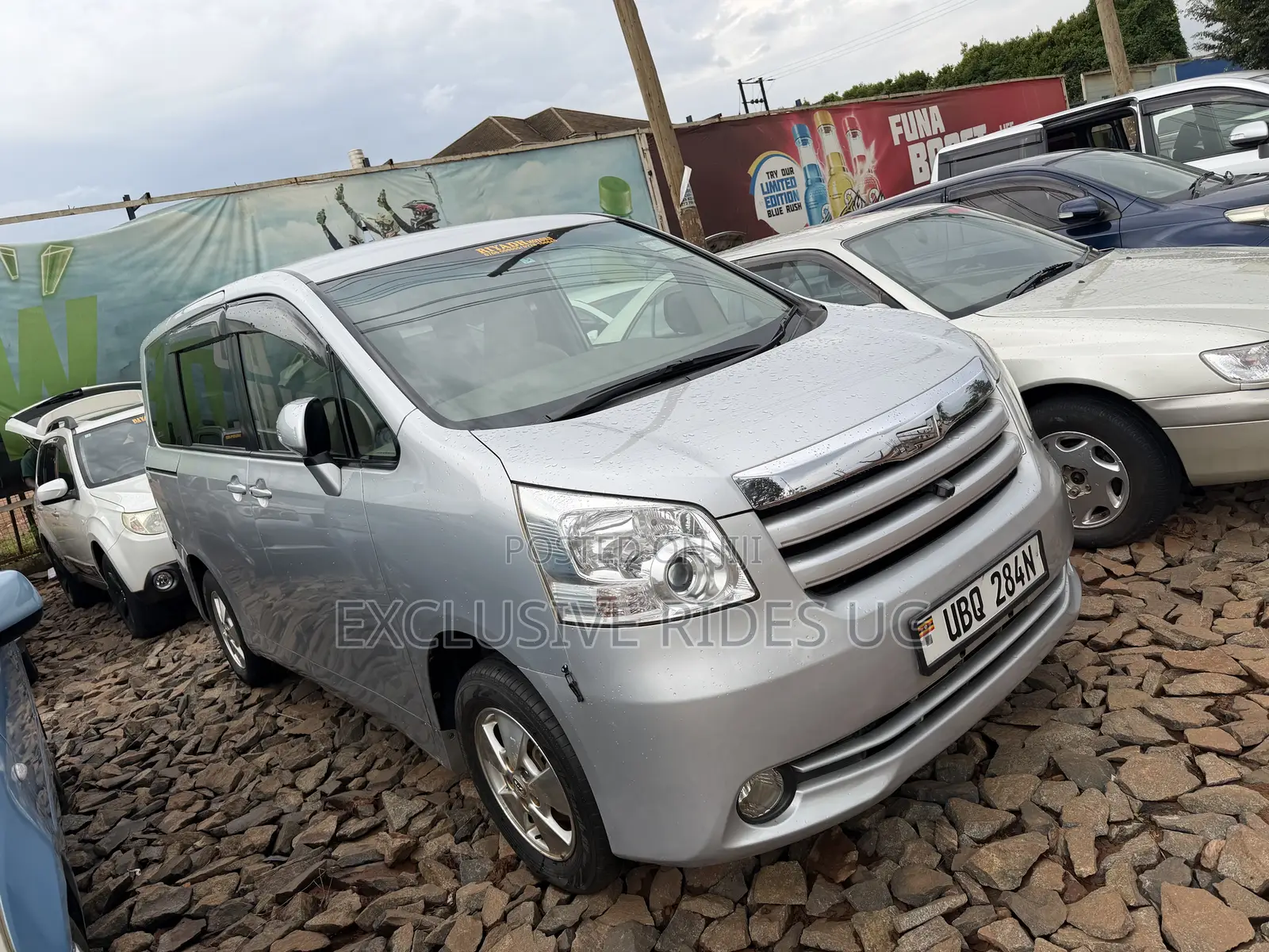 Toyota Noah 2008 Silver