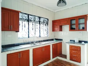 5bdrm House in Najeera, Kawempe for sale
