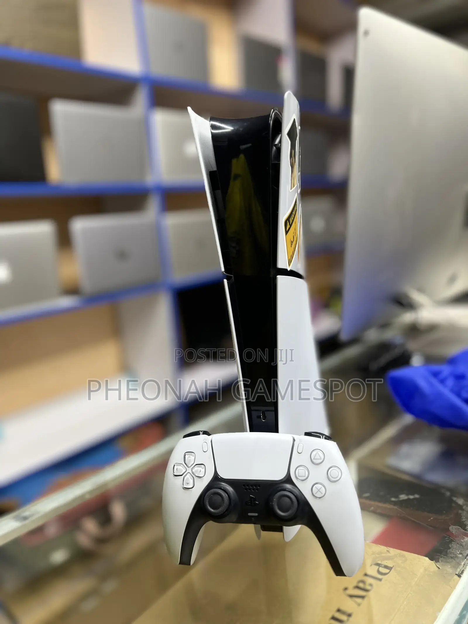 Ps5 Slim High Quality New Setup, 2 Pads and 3 Games Ready