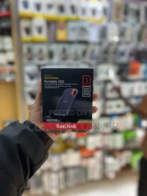 Sandisk 1tb SSD/ Sandisk Extreme Portable