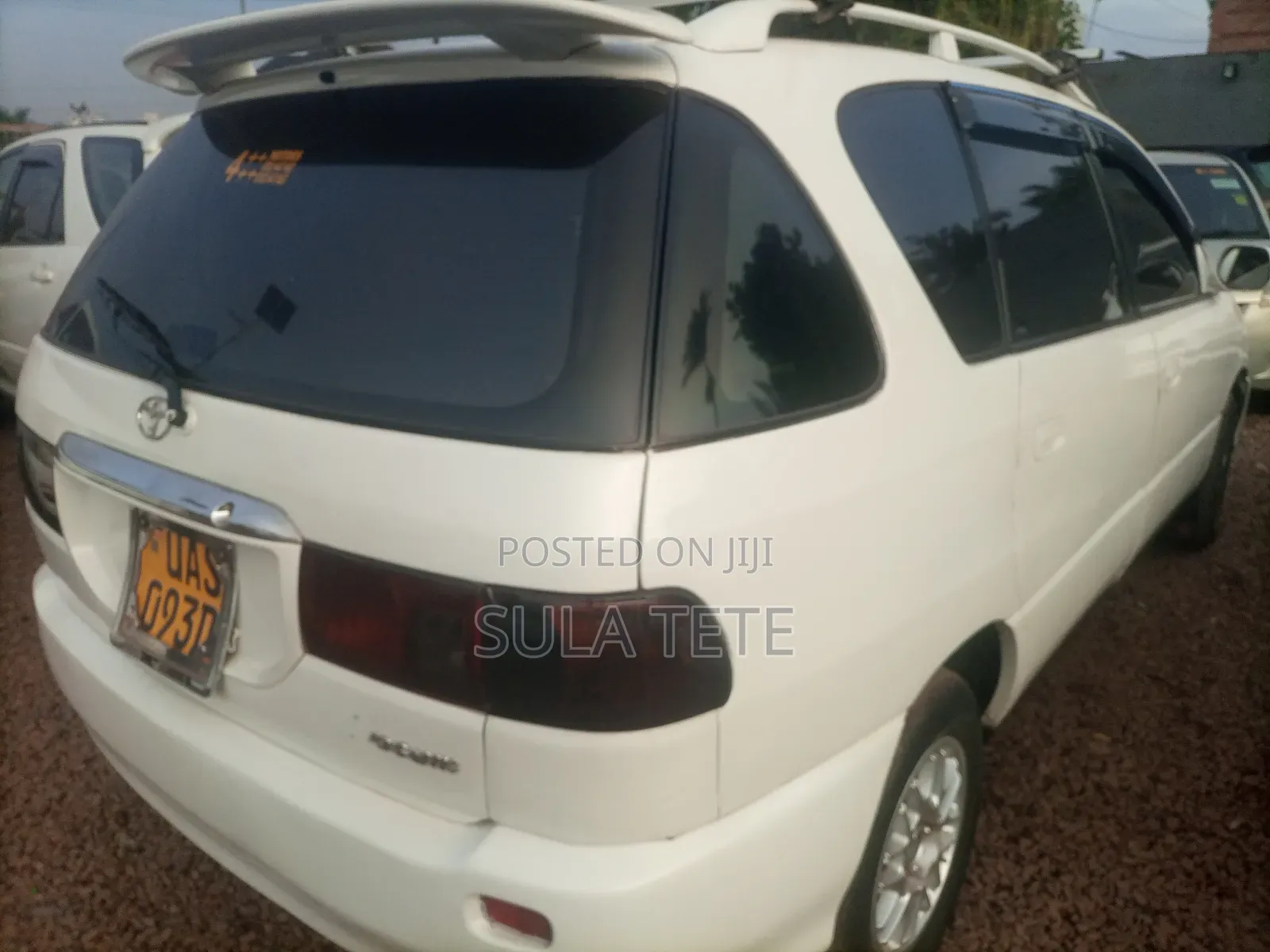 Toyota Ipsum 2000 White