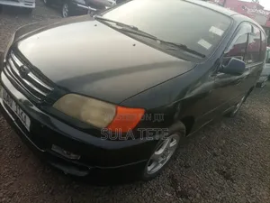 Toyota Ipsum 2000 Black