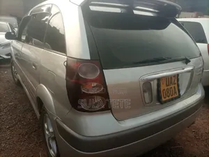 Toyota Nadia 2.0 135hp AWD 2002 Silver