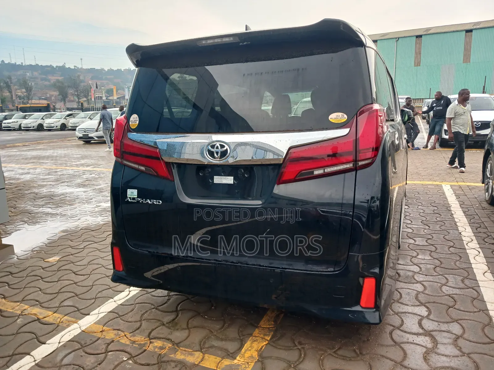 Toyota Alphard 2.5 Petrol AWD 2017 Black