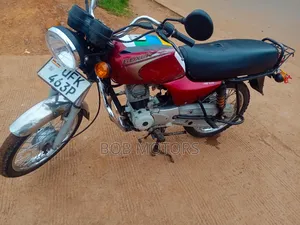 Bajaj Boxer 2022 Red