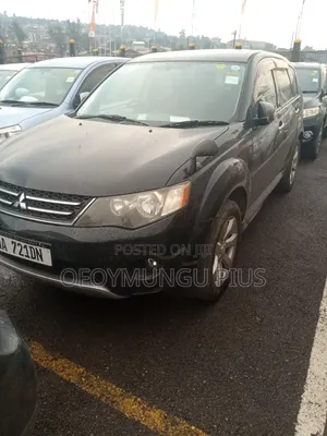 Mitsubishi Outlander 2011 Black