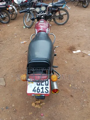 Bajaj Boxer 100 2018 Red