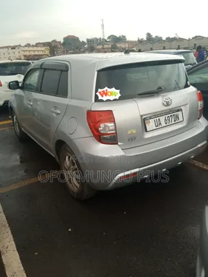 Toyota IST 2011 Silver