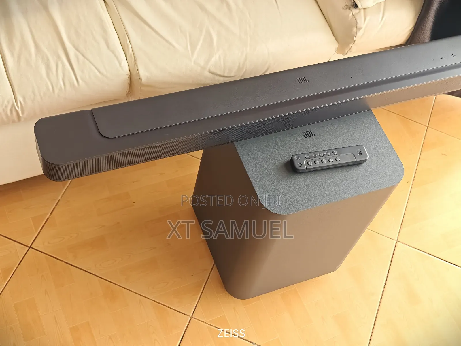 JBL Bar 500, Dolby Atmos With 10" Wireless, Active Subwoofer Soundbar