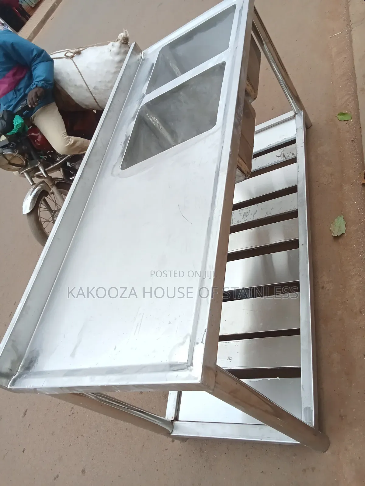 Commercial Stainless Steel Sink With Shelve Down