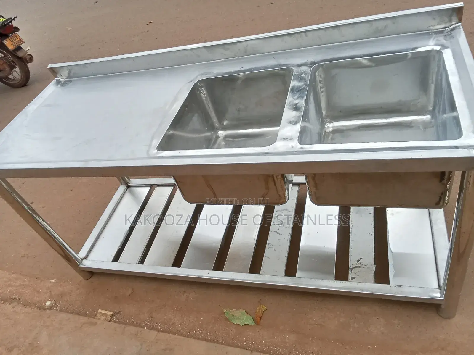 Commercial Stainless Steel Sink With Shelve Down
