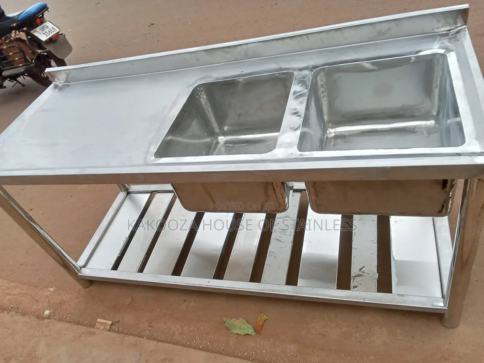 Commercial Stainless Steel Sink With Shelve Down