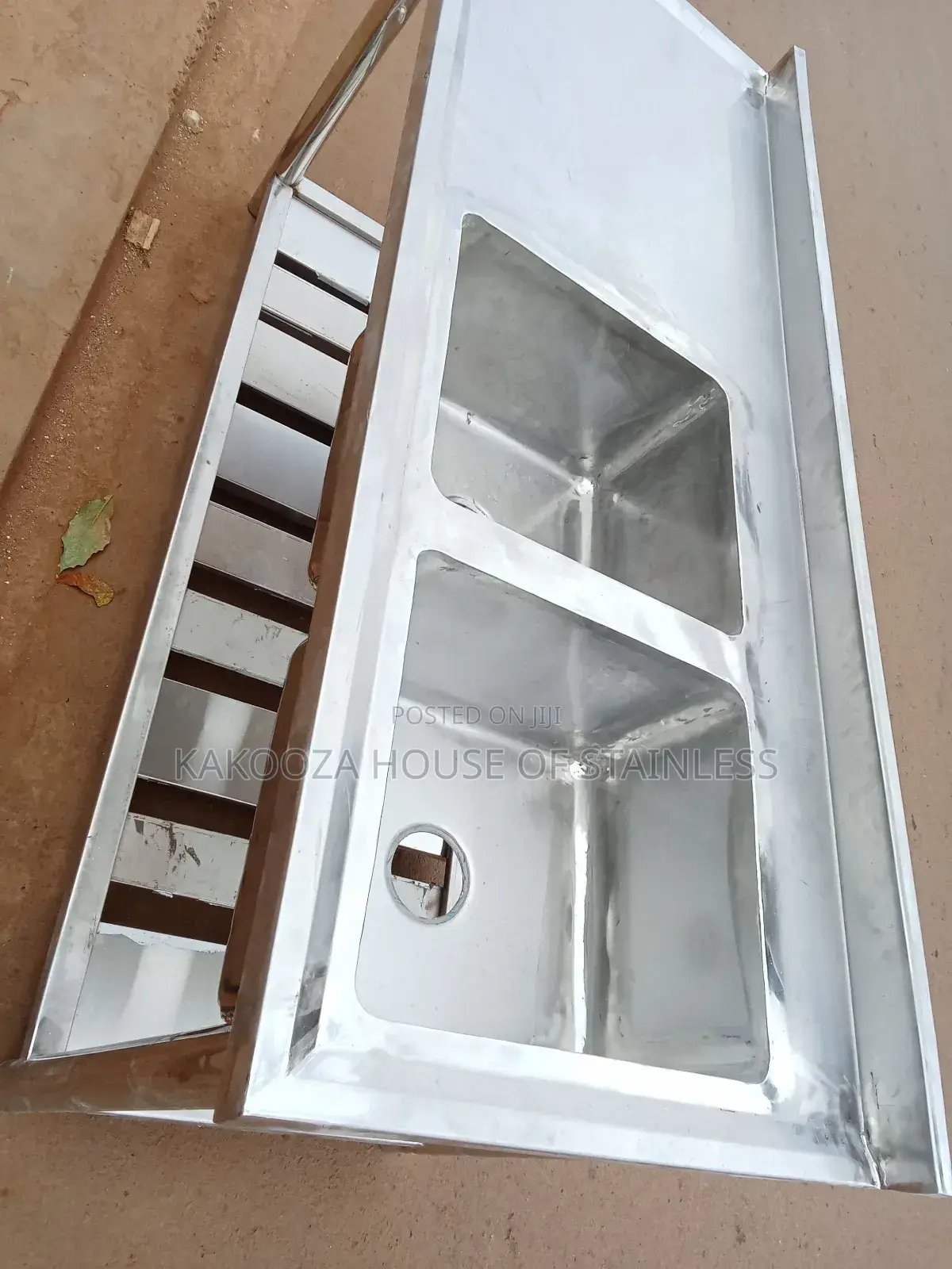 Commercial Stainless Steel Sink With Shelve Down
