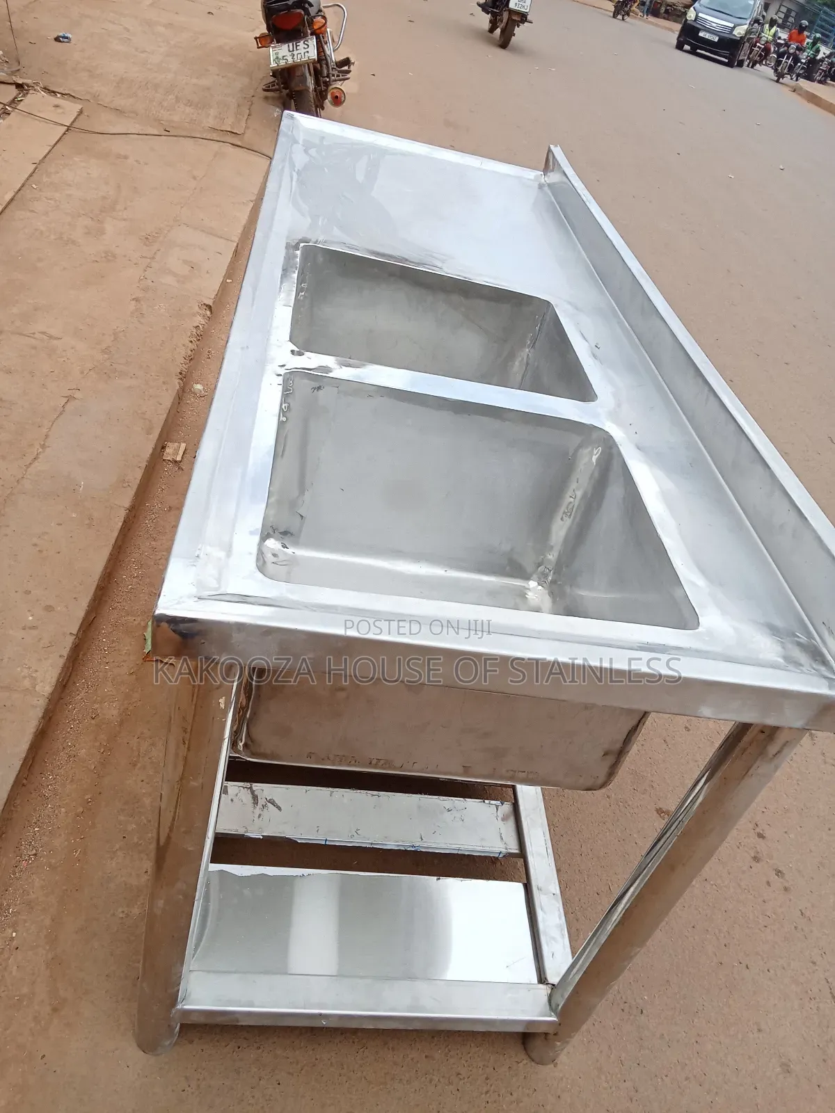 Commercial Stainless Steel Sink With Shelve Down