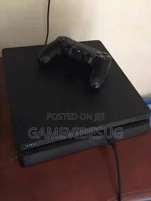 Sony Ps4 Slim Black Console, 2 Controllers, 10 Games - Big Deal