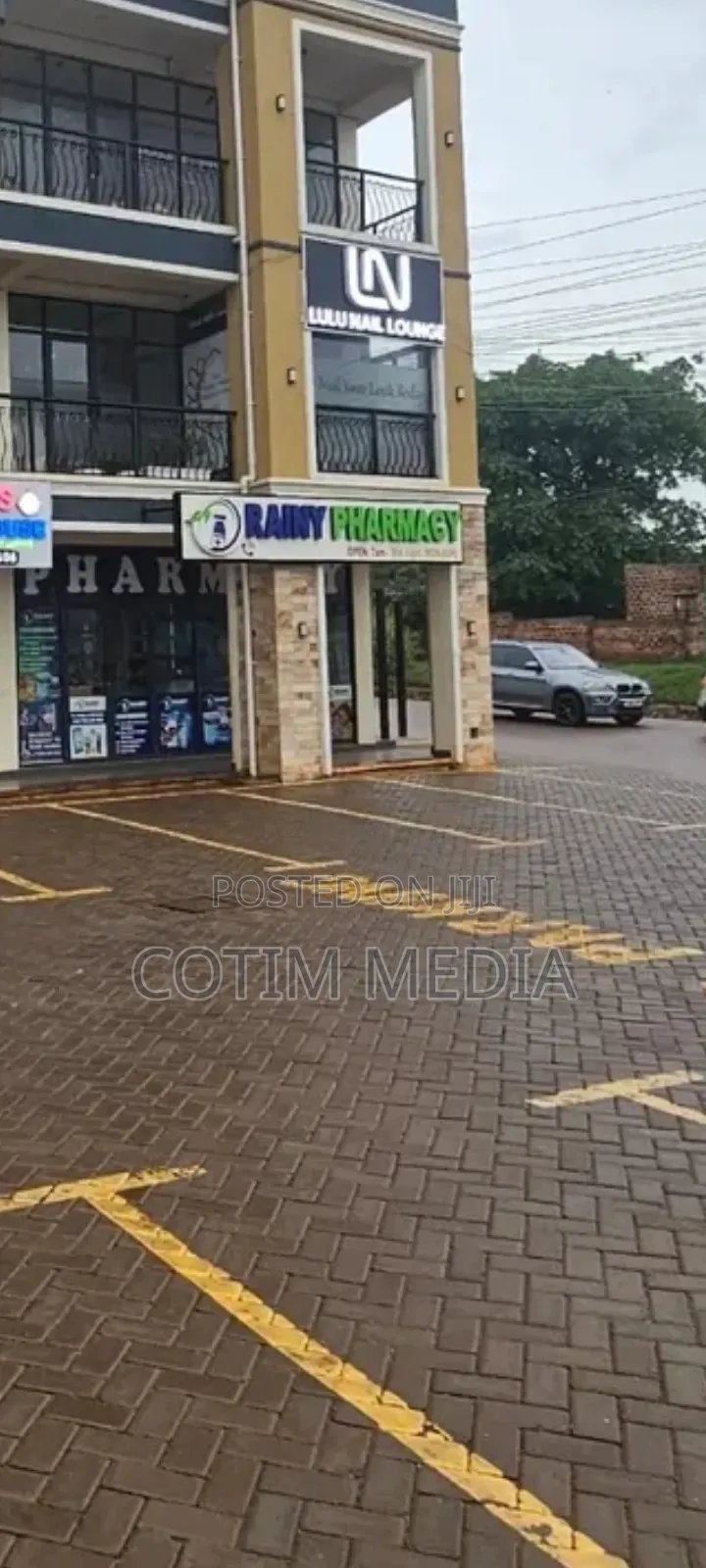 Furnished 10bdrm Block of Flats in Central Division for sale