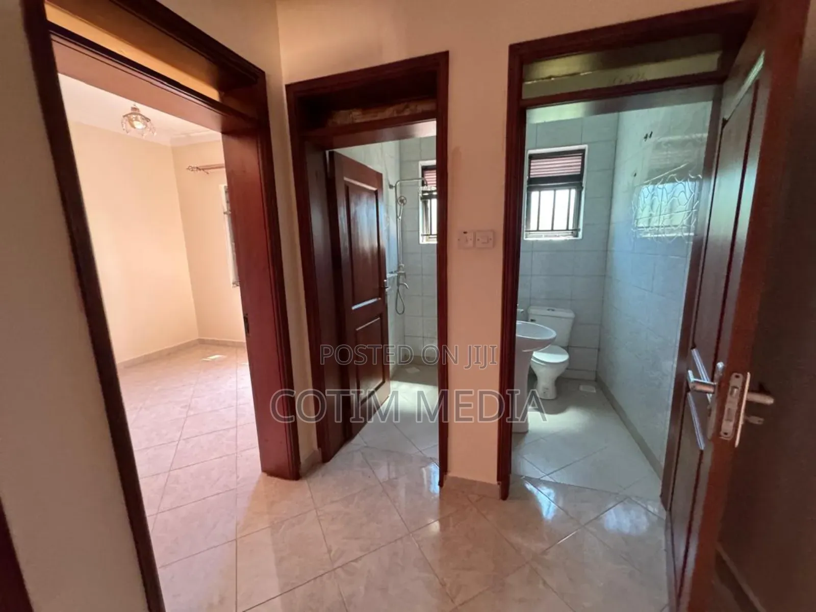 Furnished 10bdrm Block of Flats in Central Division for sale