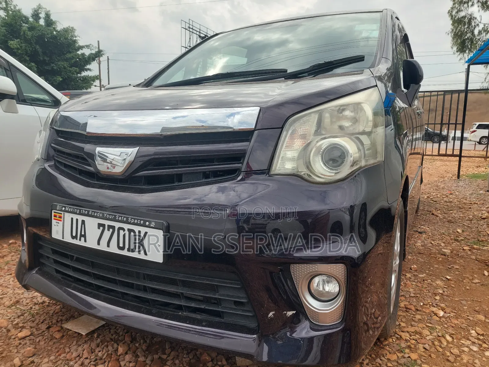 Toyota Noah 2010 Black