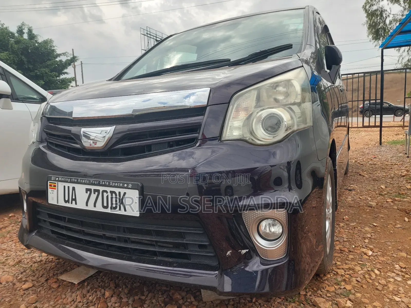 Toyota Noah 2010 Black