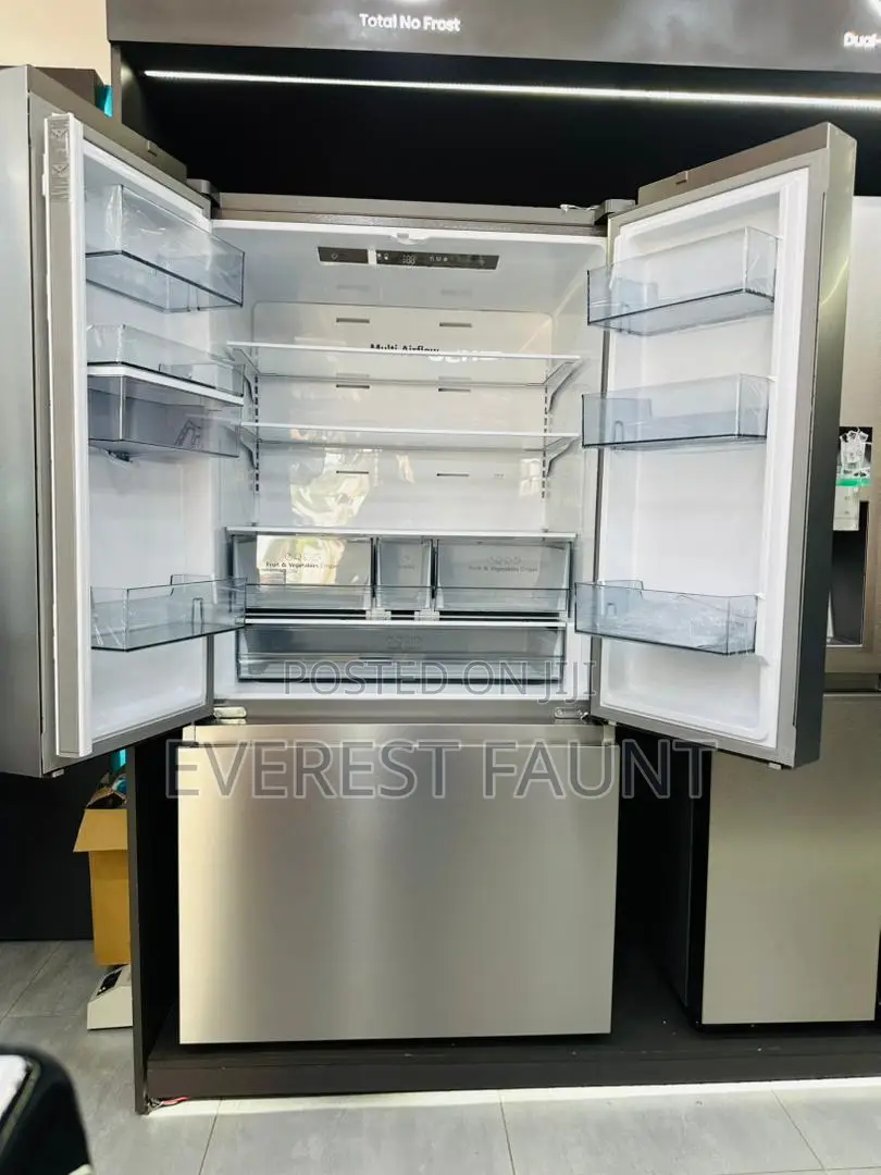 Hisense Refrigerator 820 Liters