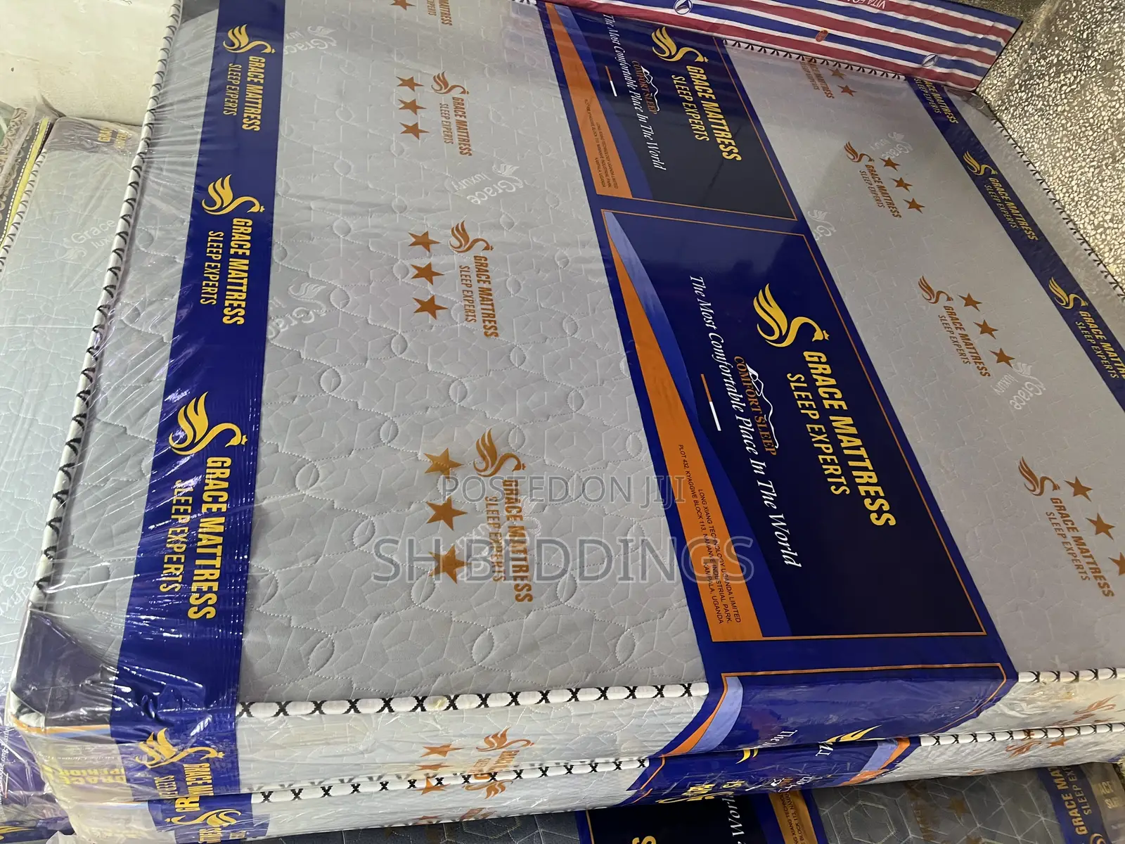 A Fiber High Density 6x6 12 Inches Mattress